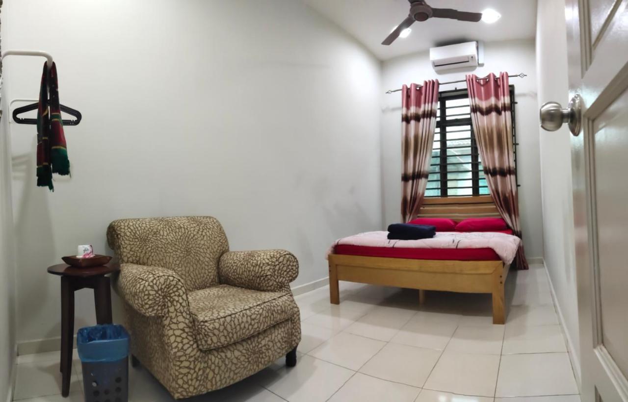 Homestay Melaka Urich Екстериор снимка