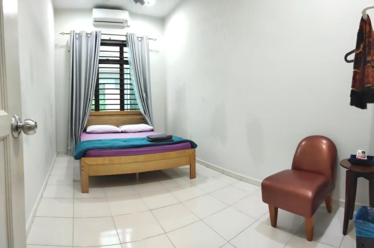 Homestay Melaka Urich Екстериор снимка